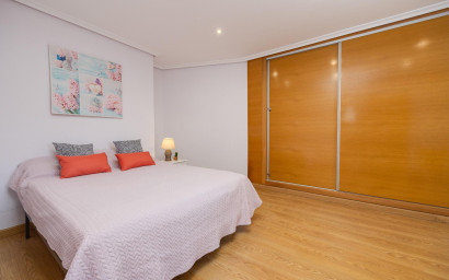 Resale - Apartment -
Torrevieja - Centro