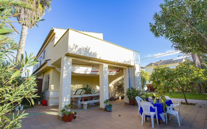 Revente - Villa -
La Manga del Mar Menor - Playa De Las Gaviotas-el Pedrucho