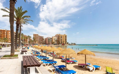 Revente - Maison mitoyenne -
Torrevieja - Cabo Cervera