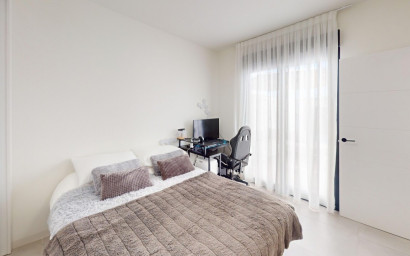 Revente - Villa -
Roldan - Inland