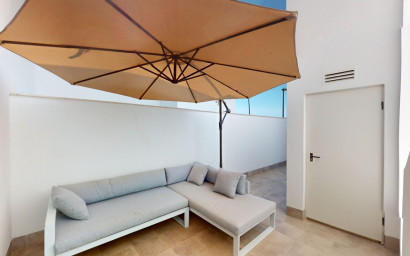 Revente - Villa -
Roldan - Inland