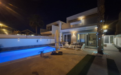 Revente - Villa -
Pilar de la Horadada - Costa Blanca