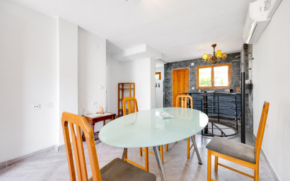 Revente - Bungalow -
Torrevieja - Torre La Mata