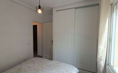 Revente - Villa -
Rojales - Inland