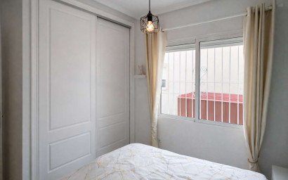 Revente - Villa -
Rojales - Inland