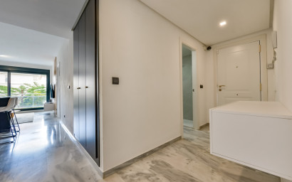 Revente - Appartement -
Villajoyosa - La Cala