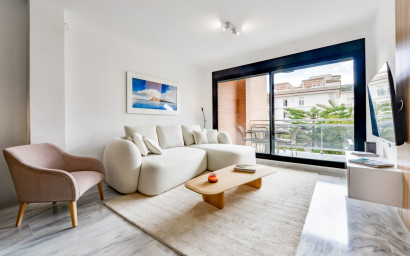 Revente - Appartement -
Villajoyosa - La Cala