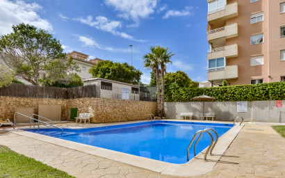 Revente - Appartement -
Villajoyosa - La Cala