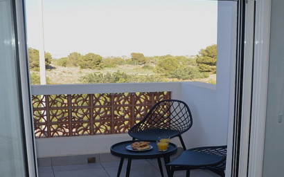 Herverkoop - Plat -
Blue Lagoon - Costa Blanca