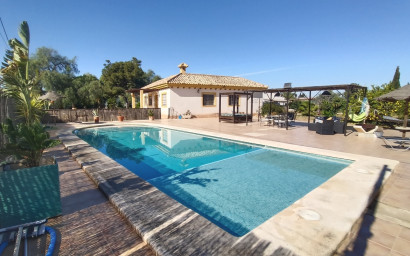 Revente - Villa -
Avileses - Inland