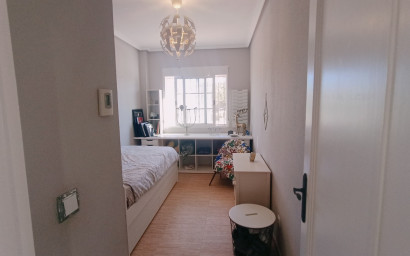 Revente - Villa -
Avileses - Inland