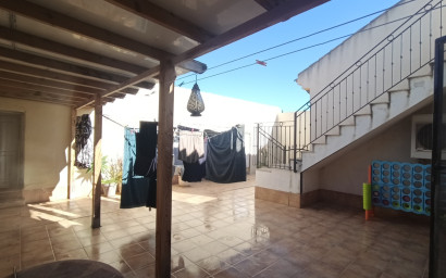 Revente - Villa -
Avileses - Inland