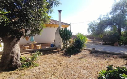 Revente - Villa -
Avileses - Inland