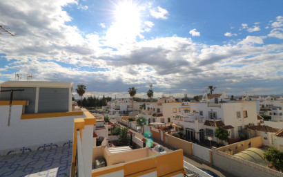 Herverkoop - Herenhuis -
Torrevieja - Carrefour