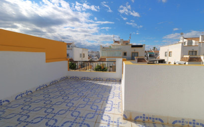Herverkoop - Herenhuis -
Torrevieja - Carrefour