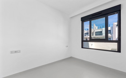 Revente - Appartement -
San Miguel de Salinas - Inland
