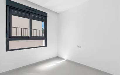 Revente - Appartement -
San Miguel de Salinas - Inland