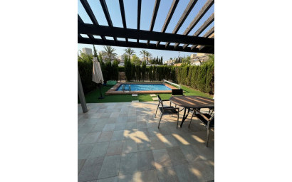 Revente - Villa -
Peraleja Golf - Inland