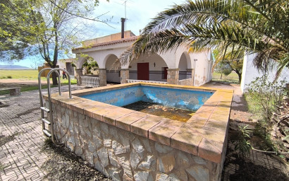 Resale - Finca - Country Property -
Yecla - Inland