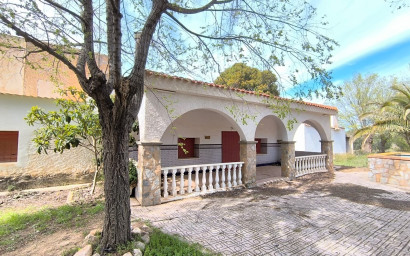Resale - Finca - Country Property -
Yecla - Inland