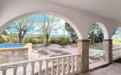 Resale - Finca - Country Property -
Yecla - Inland
