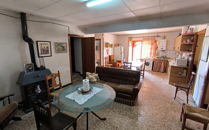 Resale - Finca - Country Property -
Yecla - Inland