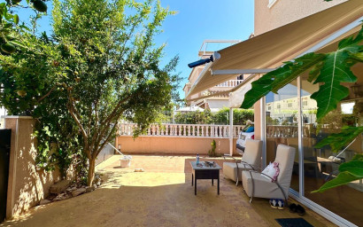 Revente - Villa -
Orihuela Costa - La Regia