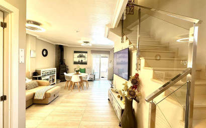 Revente - Villa -
Orihuela Costa - La Regia