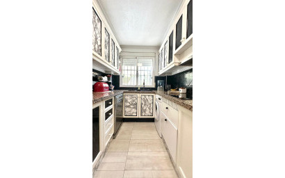 Revente - Villa -
Orihuela Costa - La Regia