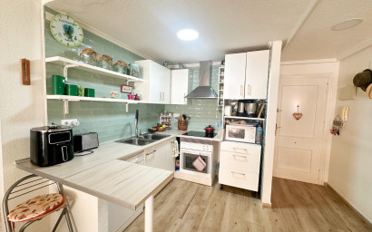 Herverkoop - Plat -
Torrevieja - Costa Blanca