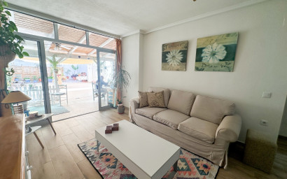 Herverkoop - Plat -
Torrevieja - Costa Blanca