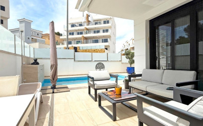 Revente - Villa -
Orihuela Costa - Costa Blanca