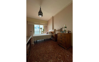 Herverkoop - Plat -
Torrevieja - Las Piscinas Naturales