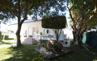 Herverkoop - Villa -
Torrevieja - Costa Blanca