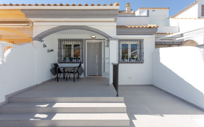 Revente - Villa -
Pilar de la Horadada - Costa Blanca