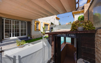 Revente - Villa -
Los Montesinos - La Herrada