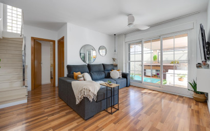 Revente - Villa -
Los Montesinos - La Herrada