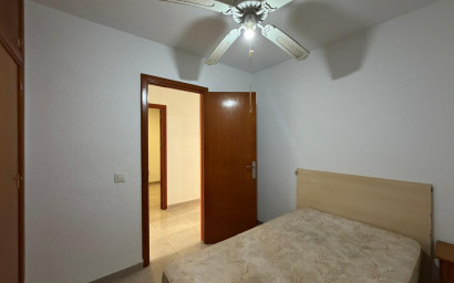 Herverkoop - Plat -
Torrevieja - Playa de los Locos