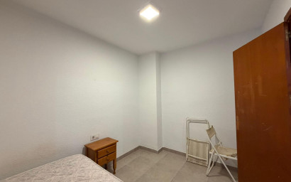 Herverkoop - Plat -
Torrevieja - Playa de los Locos