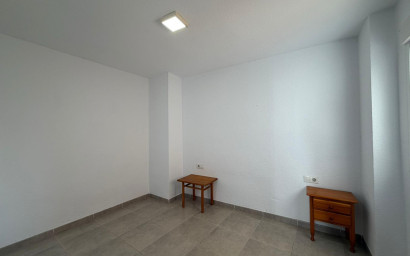 Herverkoop - Plat -
Torrevieja - Playa de los Locos