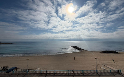 Herverkoop - Plat -
Torrevieja - Playa de los Locos