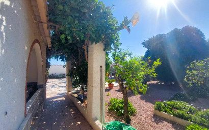 Revente - Maison de campagne -
La Marina - Costa Blanca