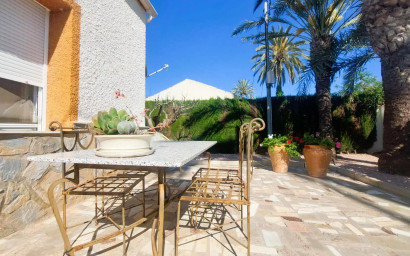 Revente - Maison de campagne -
La Marina - Costa Blanca