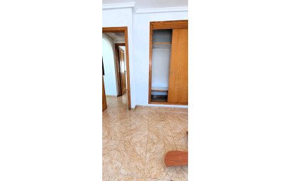 Revente - Penthouse -
Torrevieja - Playa de los Locos