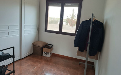 Revente - Villa -
Yecla - Inland