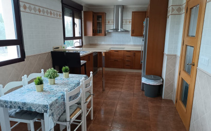 Revente - Villa -
Yecla - Inland