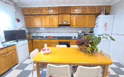 Revente - Villa -
Sax - Inland