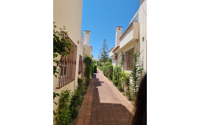 Herverkoop - Plat -
Torrevieja - Los Balcones - Los Altos del Edén