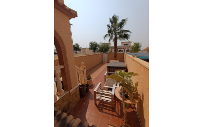Resale - Townhouse -
Avileses - Jerónimo Y Avileses