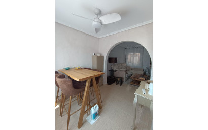 Resale - Townhouse -
Avileses - Jerónimo Y Avileses